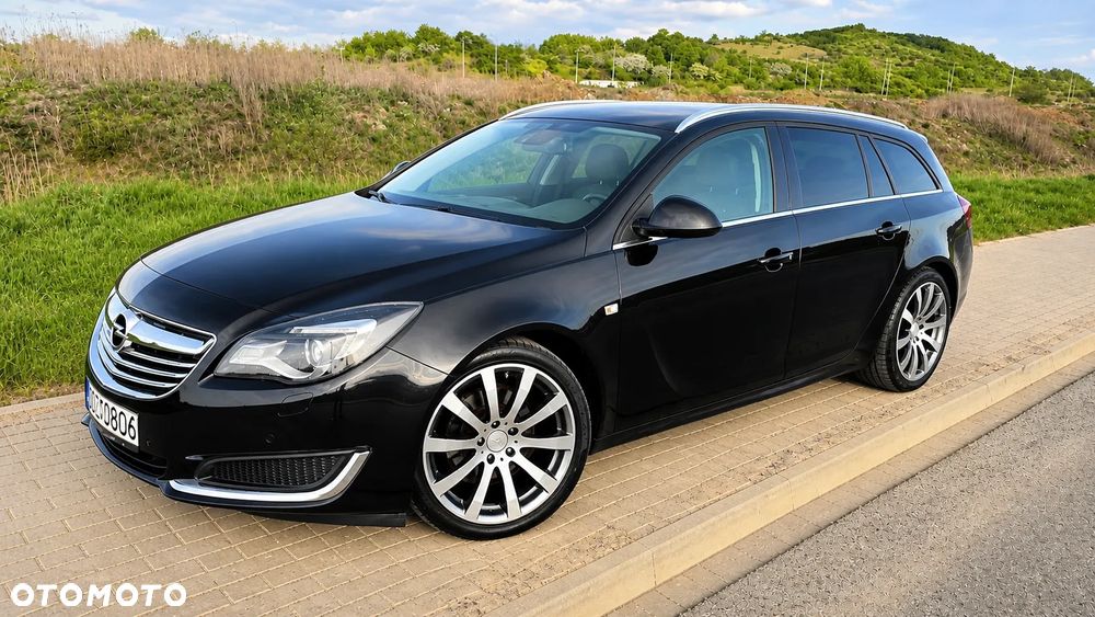 Opel Insignia 1.6 SIDI Turbo Touer Innovation - 1