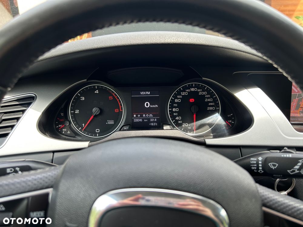 Audi A4 Avant 2.0 TDI - 14