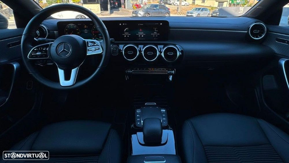 Mercedes-Benz CLA 250 e 8G-DCT Progressive - 12