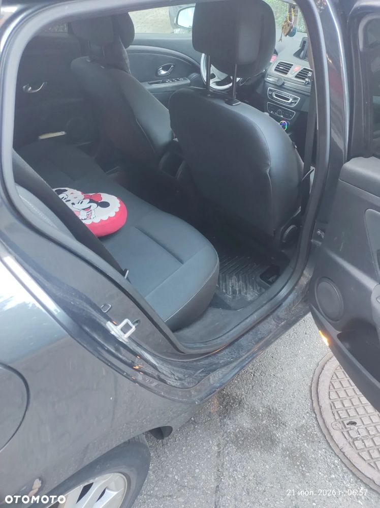 Renault Megane 1.5 dCi Authentique - 8