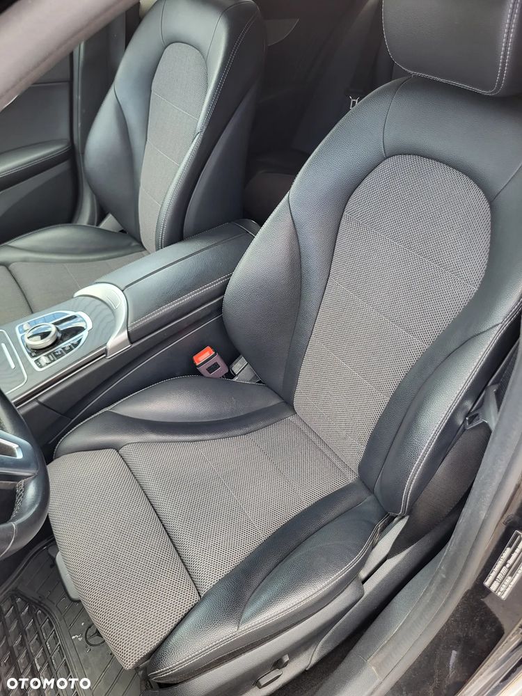 Mercedes-Benz Klasa C 220 d 9G-TRONIC Exclusive - 7