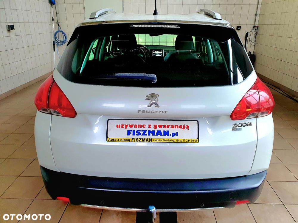 Peugeot 2008 1.6 e-HDi Allure S&S - 6