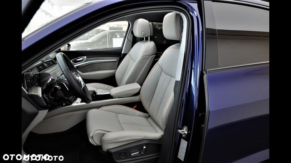 Audi e-tron Sportback 55 Quattro S Line - 21