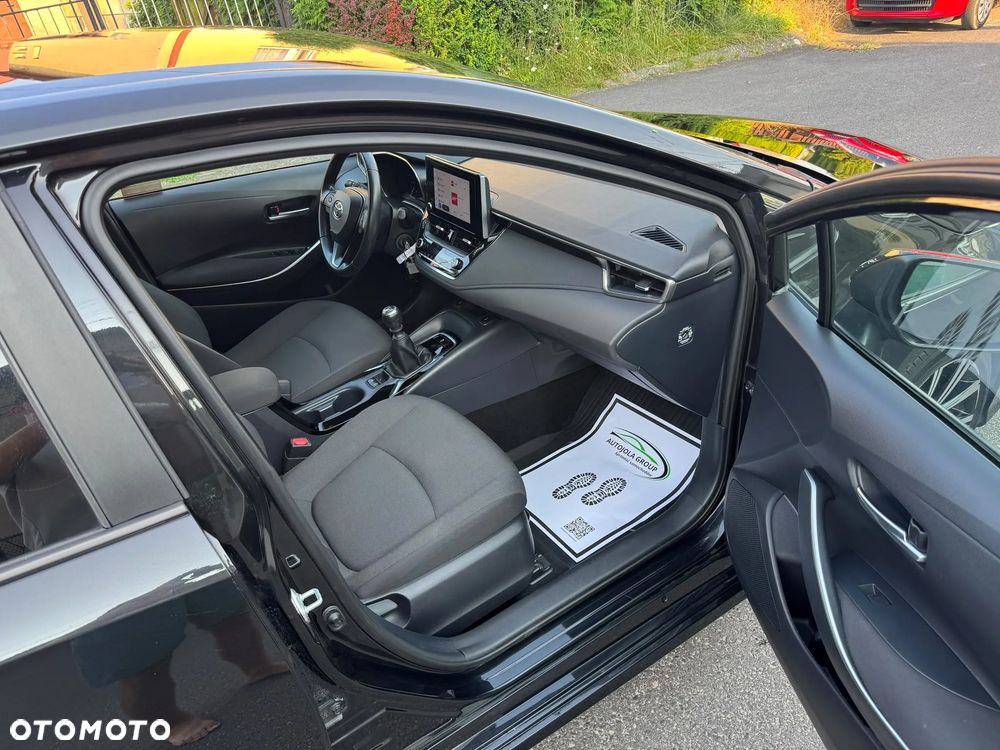 Toyota Corolla - 11