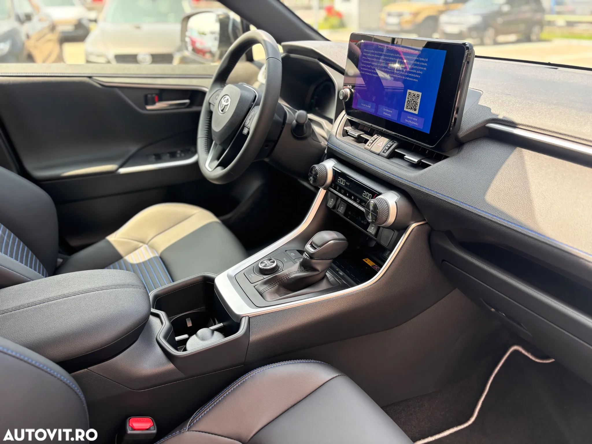 Toyota RAV4 2.5 Hybrid VVT-iE 4x4 Exclusive Bi-Tone - 15
