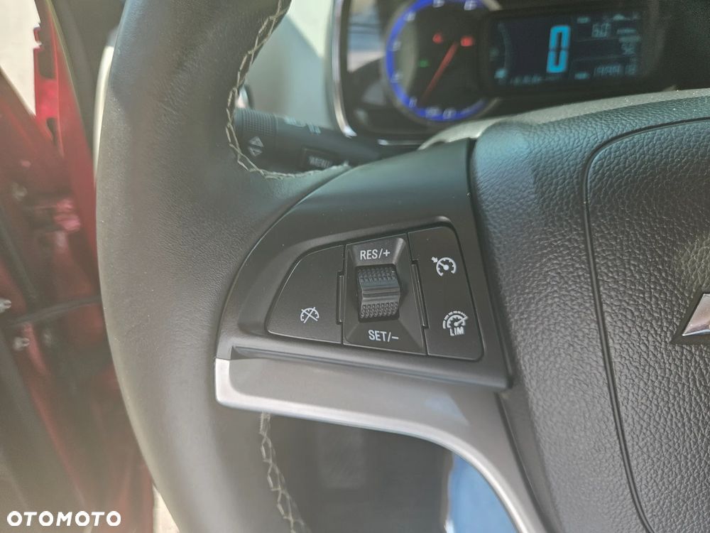 Chevrolet Trax - 24