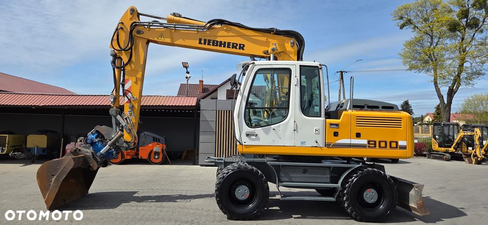 Liebherr <<Koparka Liebherr A900C, 2009r, ROTO, szybka skrzynia, z Holandi>> - 1