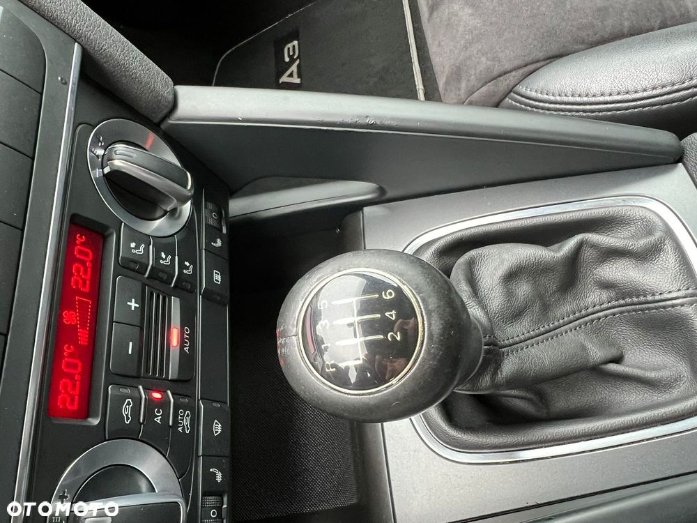 Audi A3 Sportback 2.0 TDI Ambition - 21