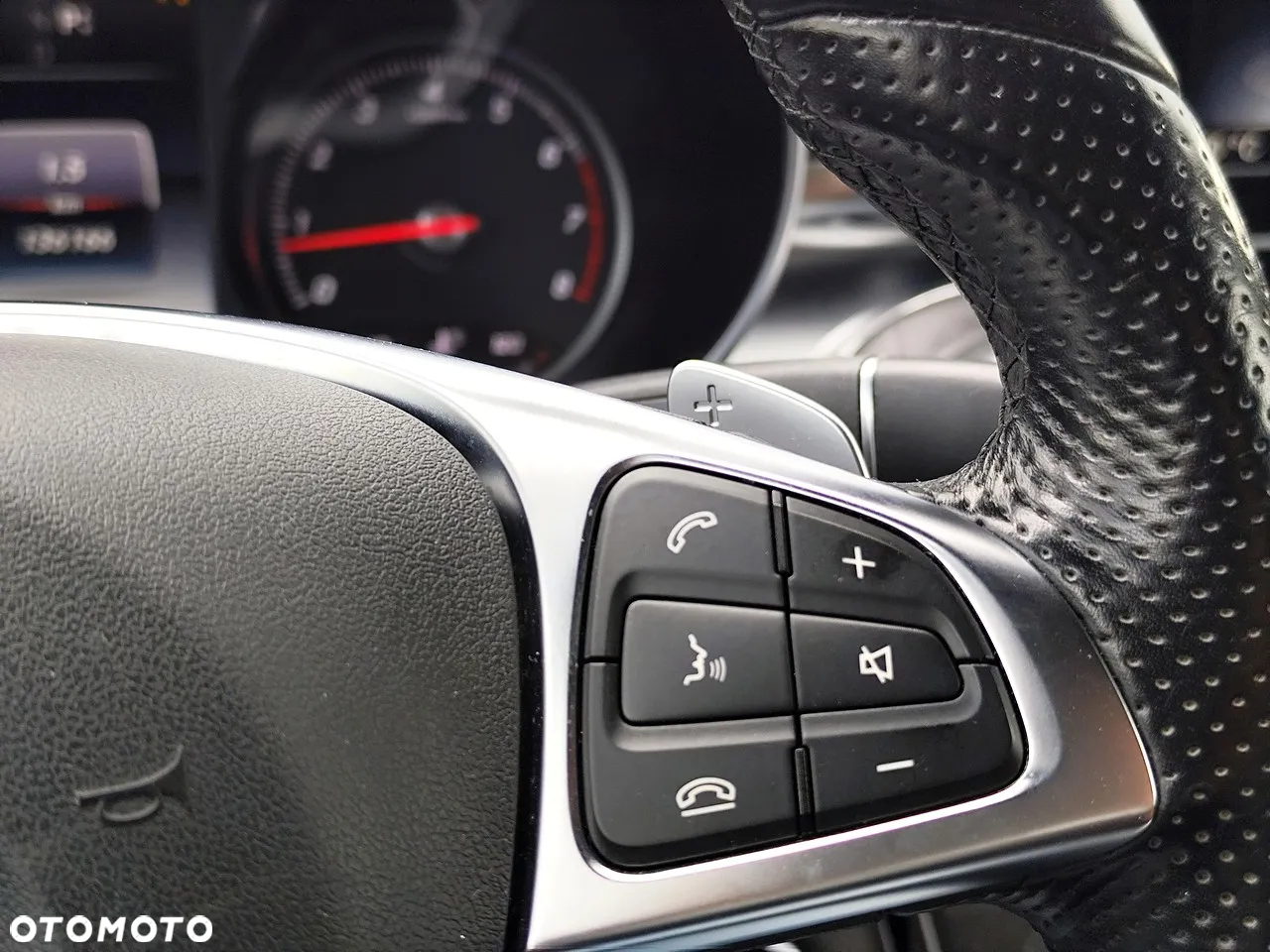 Mercedes-Benz Klasa C 200 4-Matic 7G-TRONIC - 16
