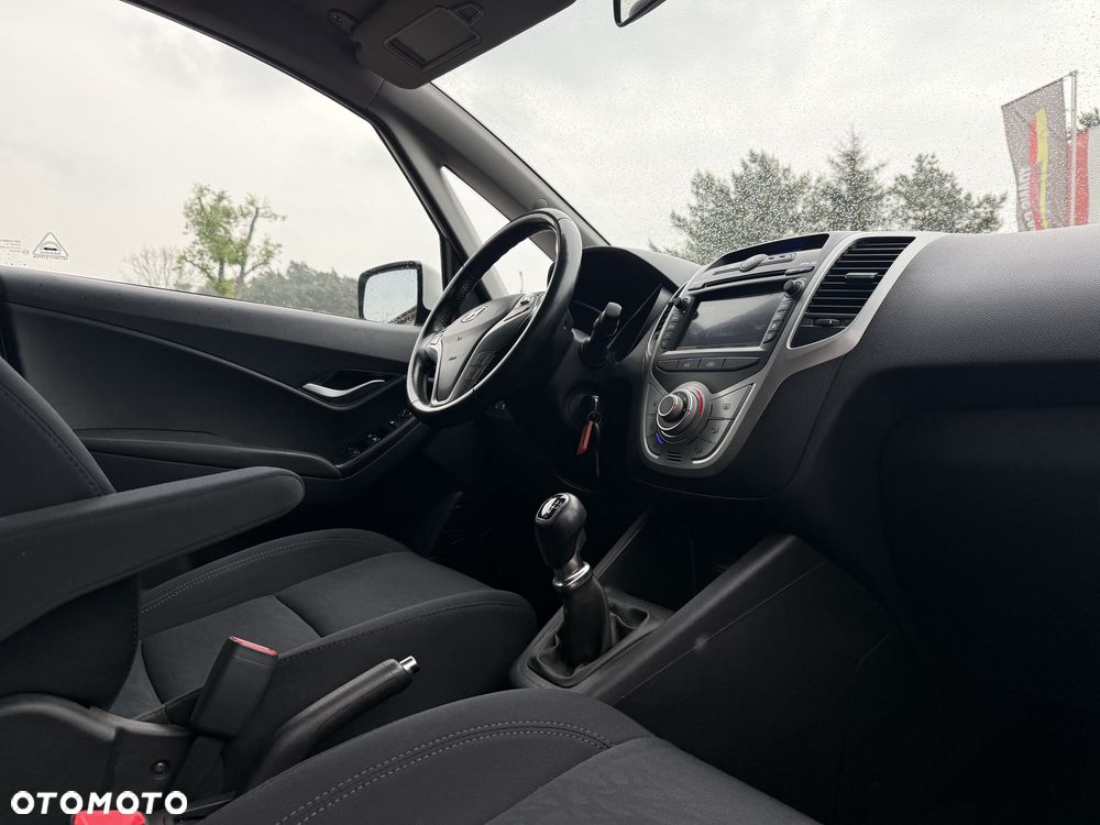 Hyundai ix20 1.4 blue YES Silver - 14