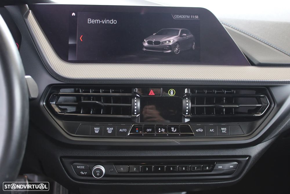 BMW 116 d Pack Desportivo M - 14