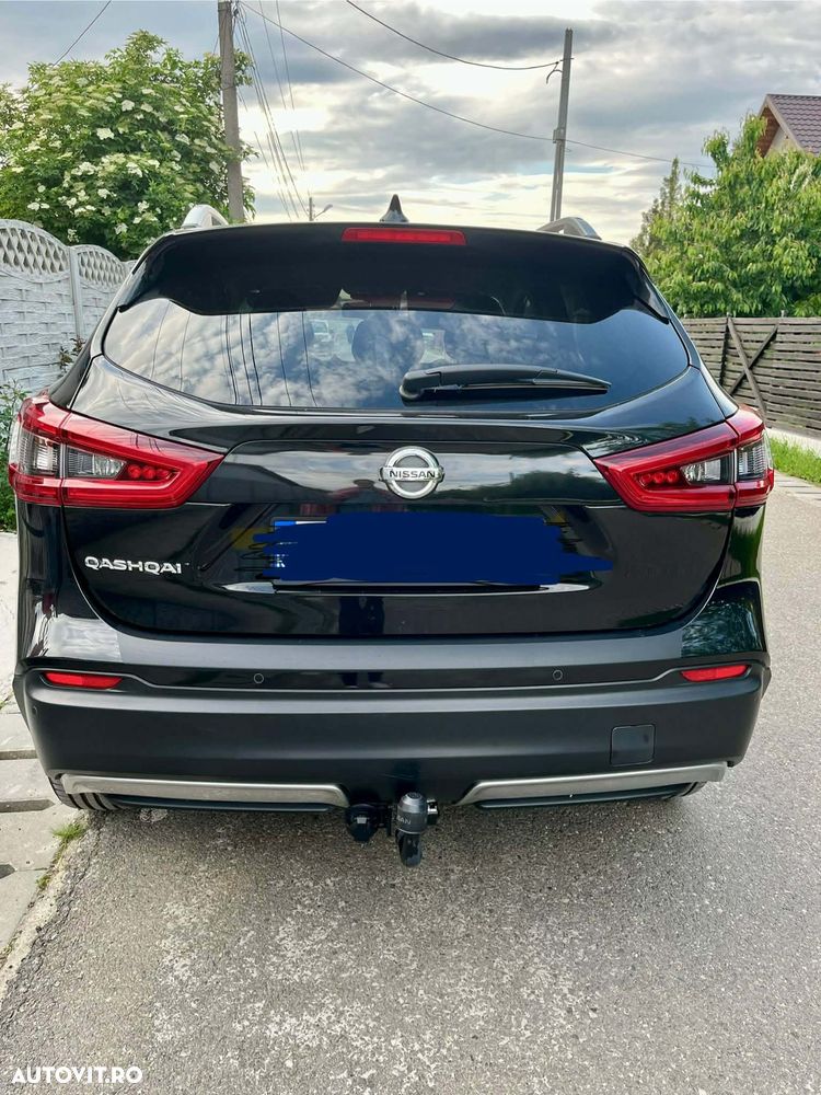 Nissan Qashqai 1.7 dCi Xtronic ALL-MODE 4x4i TEKNA - 3