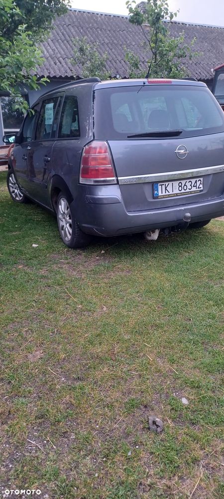Opel Zafira - 4