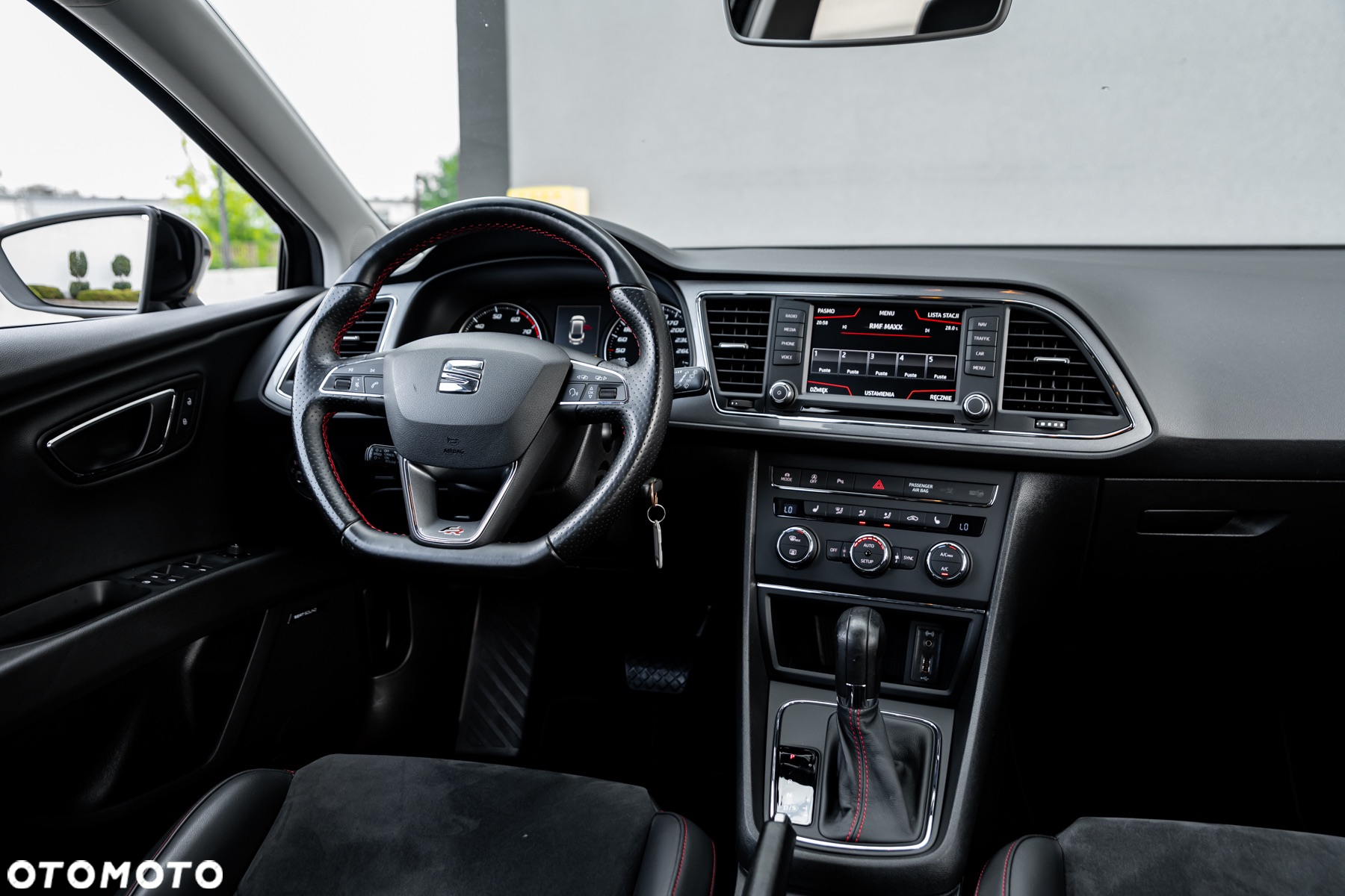 Seat Leon ST 1.4 TSI ACT Start&Stop DSG FR - 26