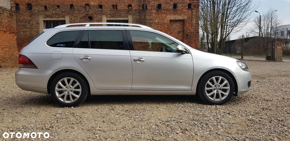 Volkswagen Golf - 4