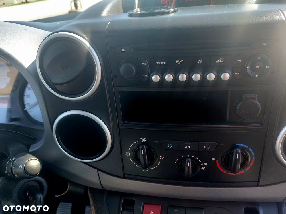 Citroën Berlingo Multispace VTi 95 SELECTION - 16