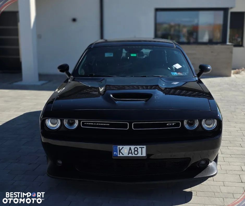 Dodge Challenger - 5
