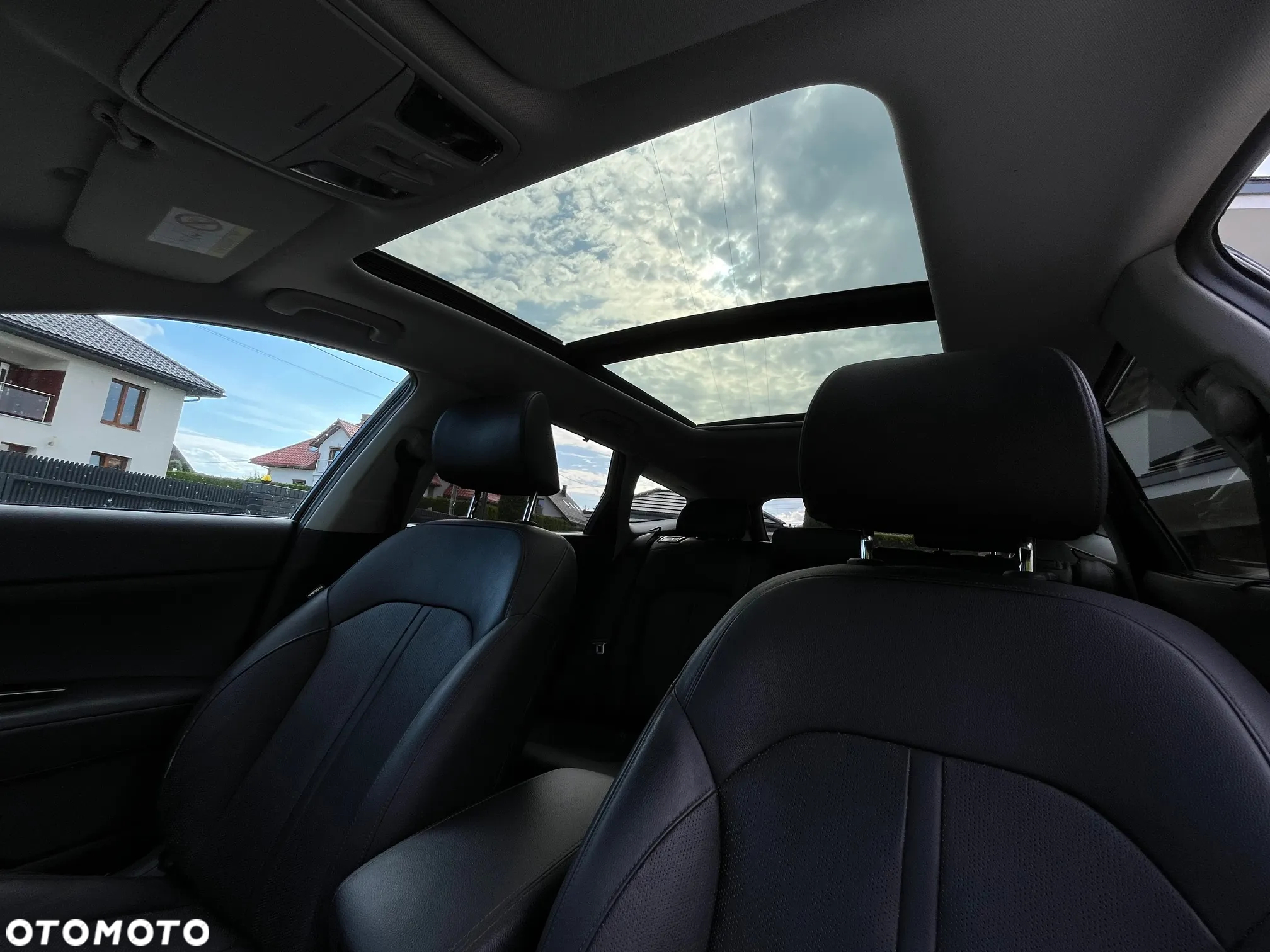 Kia Optima Plug-in Hybrid - 17