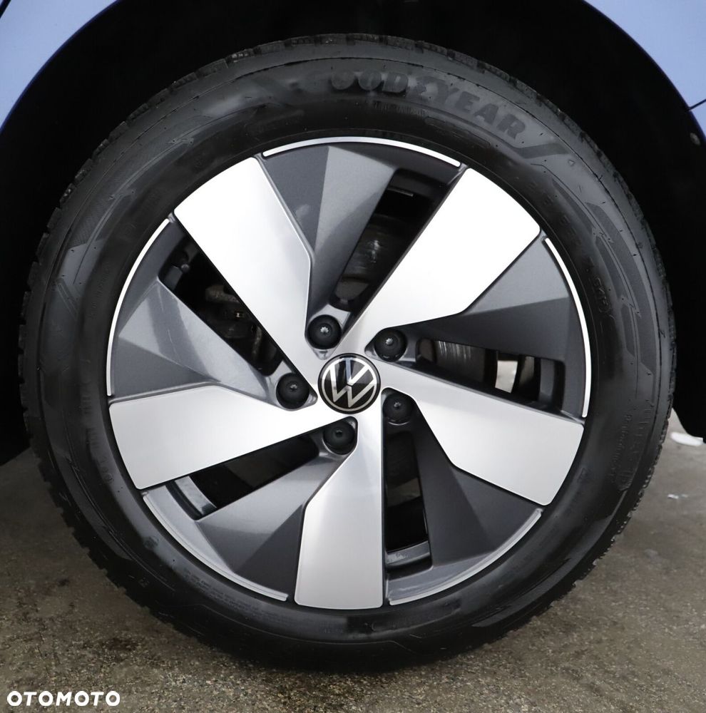 Volkswagen Passat - 27