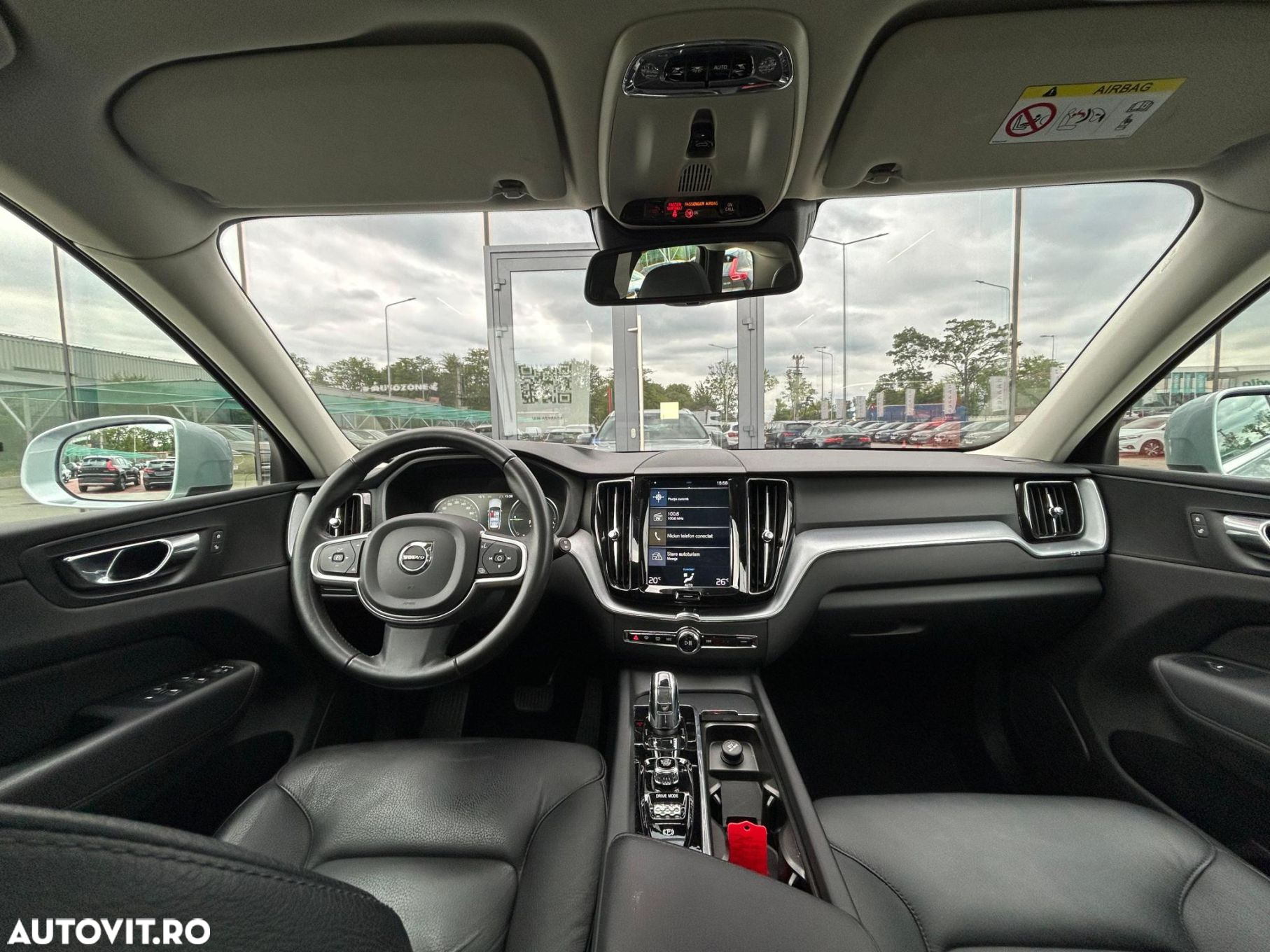 Volvo XC 60 T8 Twin Engine AWD Geartronic Momentum - 12