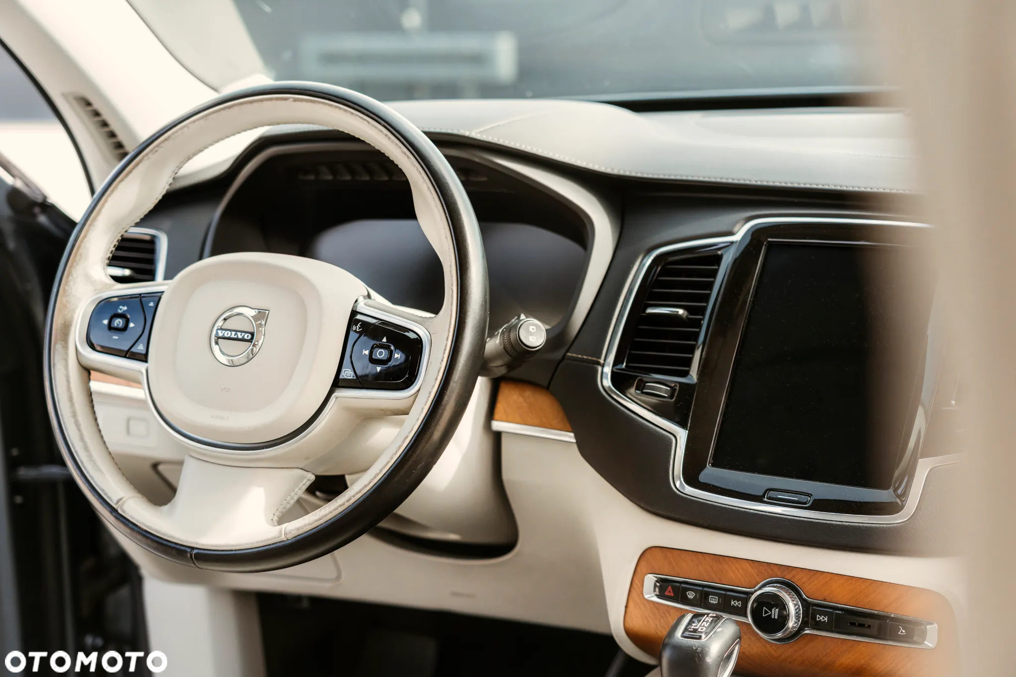 Volvo XC 90 D5 AWD Inscription 7os - 34