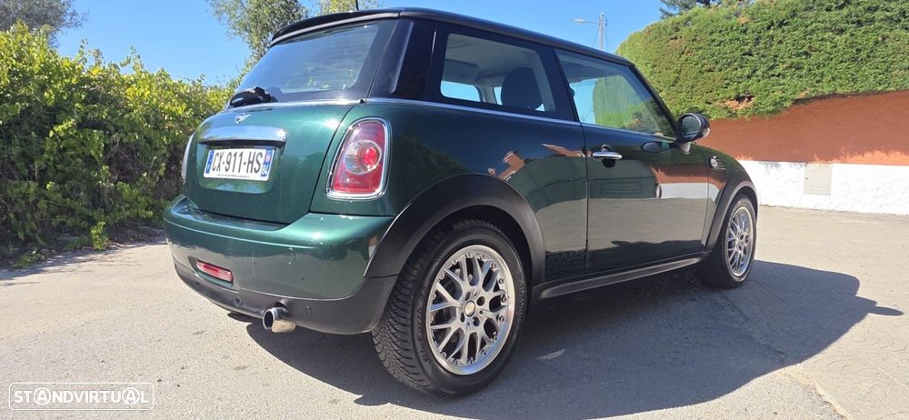 MINI 3 Portas Cooper D 50 Camden - 3