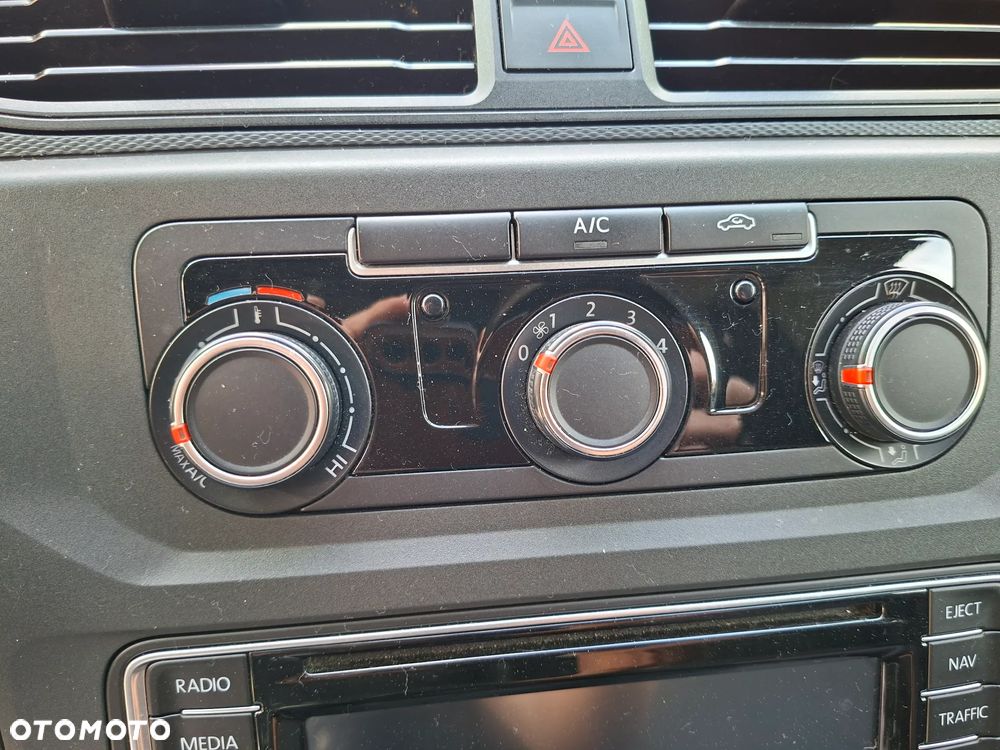 Volkswagen Caddy maxi 2.0tdi 150 koni manual 6 - 12