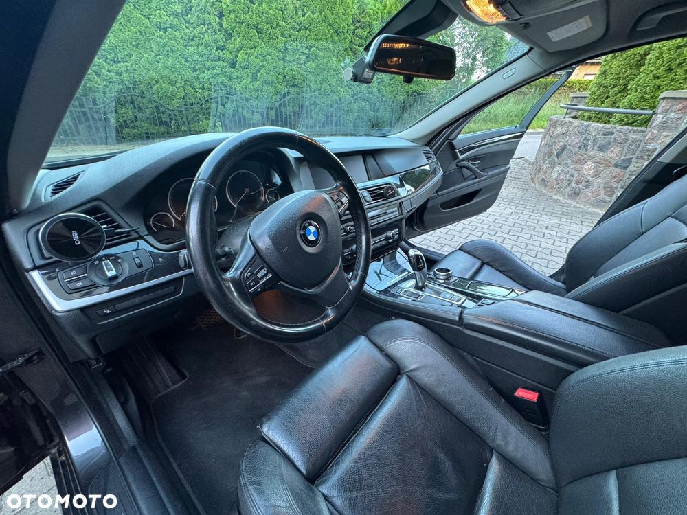 BMW Seria 5 520d - 8