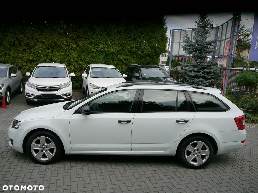 Skoda Octavia 1.6 TDI Active - 10