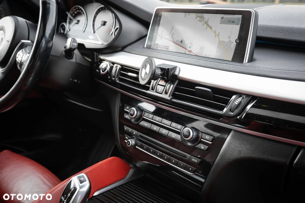 BMW X6 xDrive50i M Sport - 24