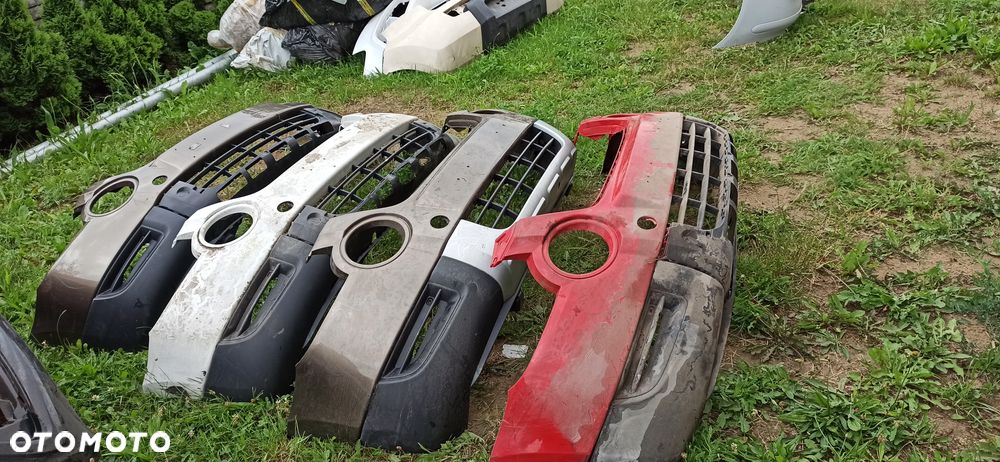 Skoda Yeti 06- zderzak przedni