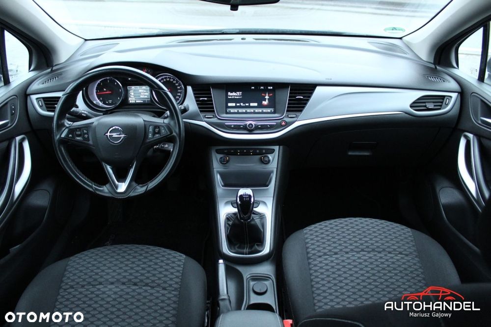 Opel Astra - 8