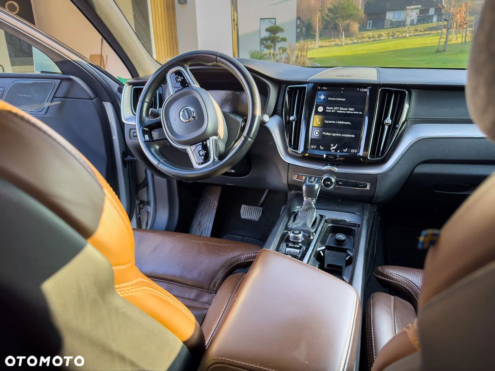 Volvo XC 60 T5 AWD Inscription - 16