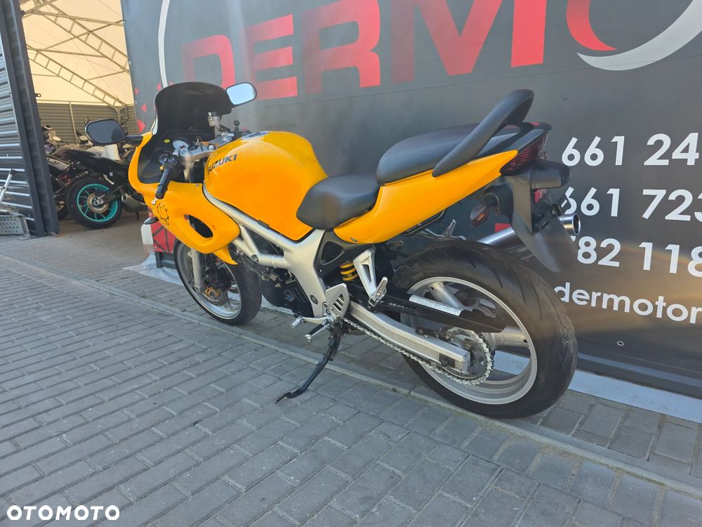 Suzuki SV - 16