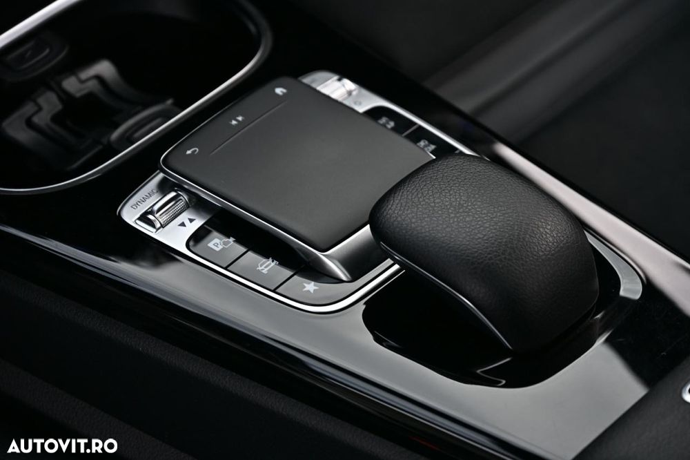 Mercedes-Benz CLA 250 7G-DCT AMG Line - 22