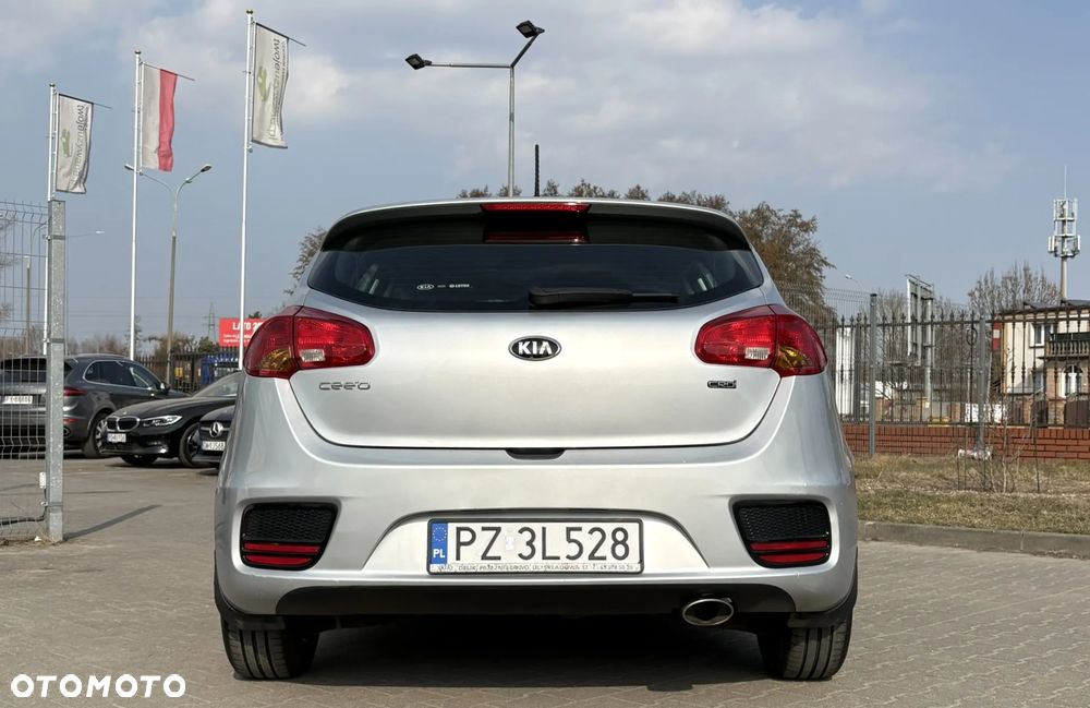 Kia Ceed 1.6 CRDi M - 7