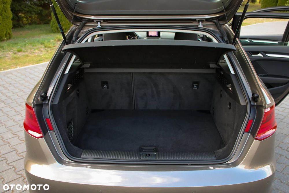 Audi A3 Sportback 1.4 TFSI Attraction - 38