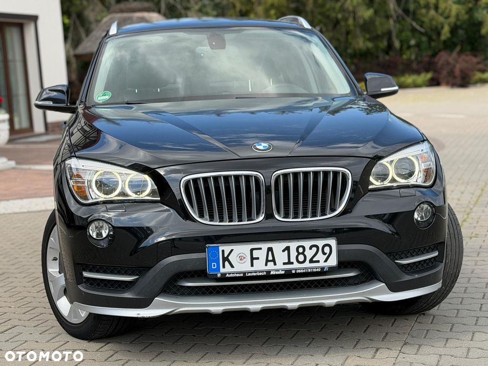 BMW X1 sDrive18d xLine - 13