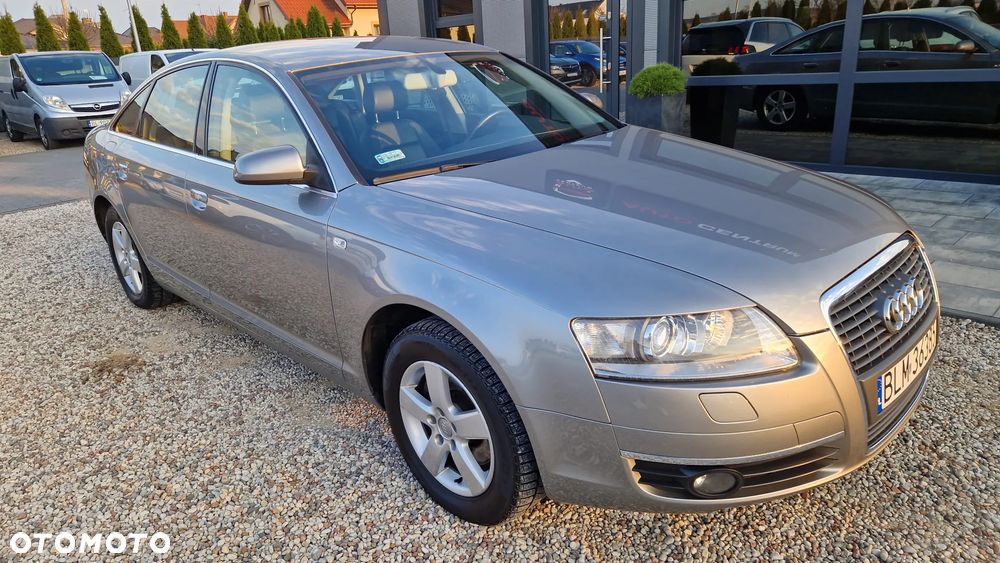 Audi A6 Limousine 2.4 - 23