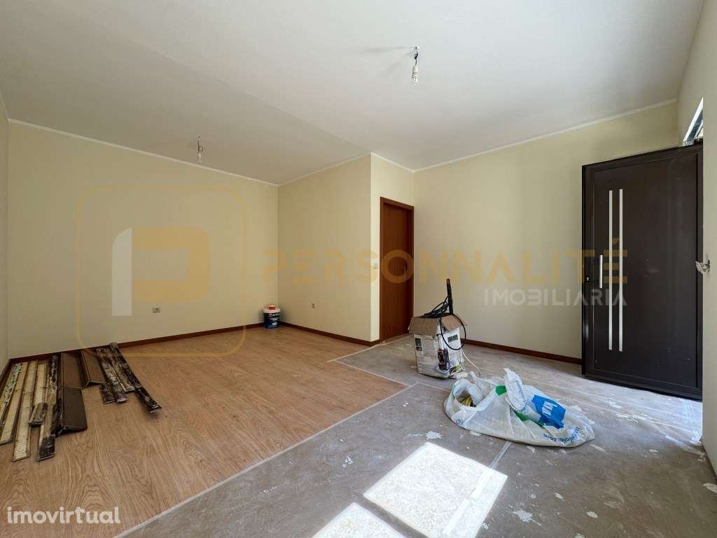 Apt T2 com terraço - Grande imagem: 3/11