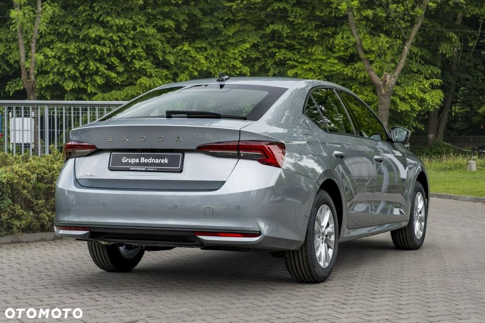 Skoda Octavia - 8