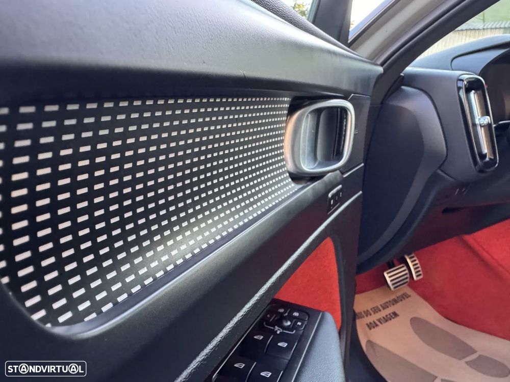 Volvo XC 40 Recharge Twin Plus - 42