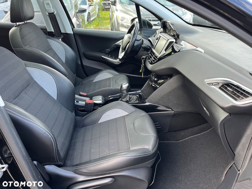 Peugeot 2008 PureTech 110 Stop&Start Allure - 13
