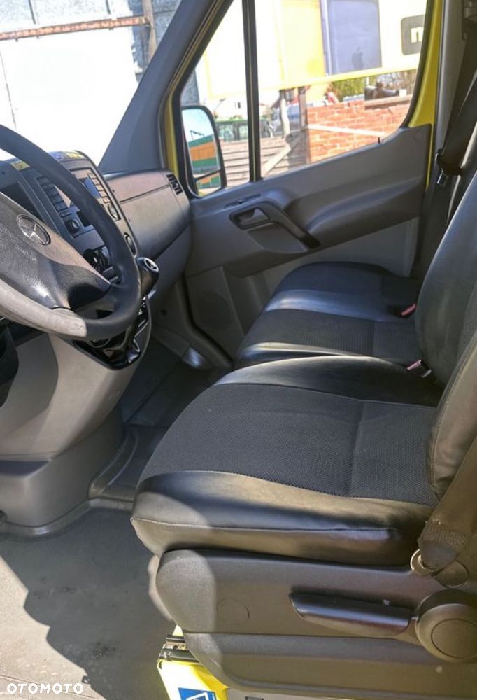 Mercedes-Benz Sprinter 513 - 6