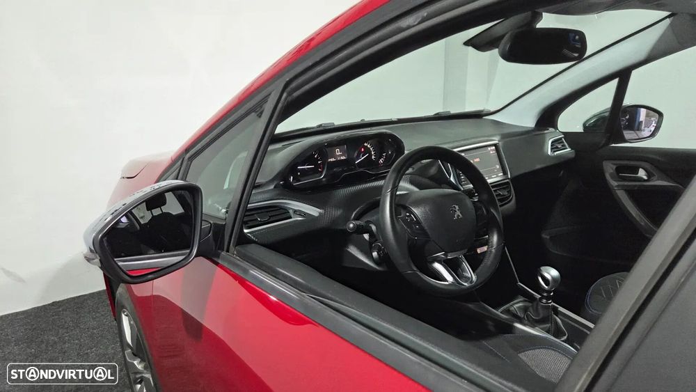 Peugeot 2008 PureTech 130 Stop&Start Allure - 11