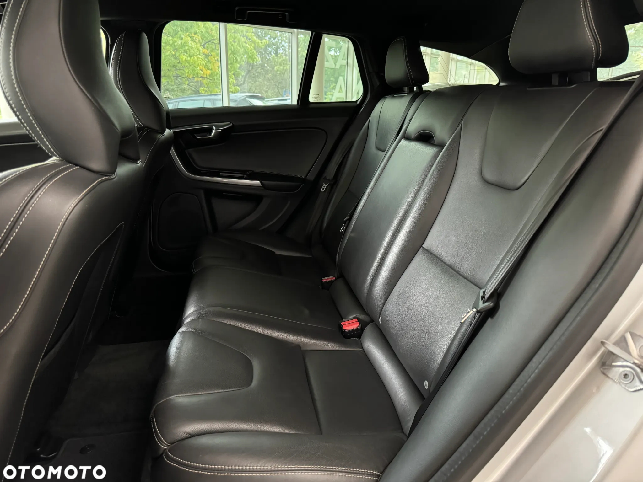 Volvo V60 D3 Geartronic Kinetic - 19