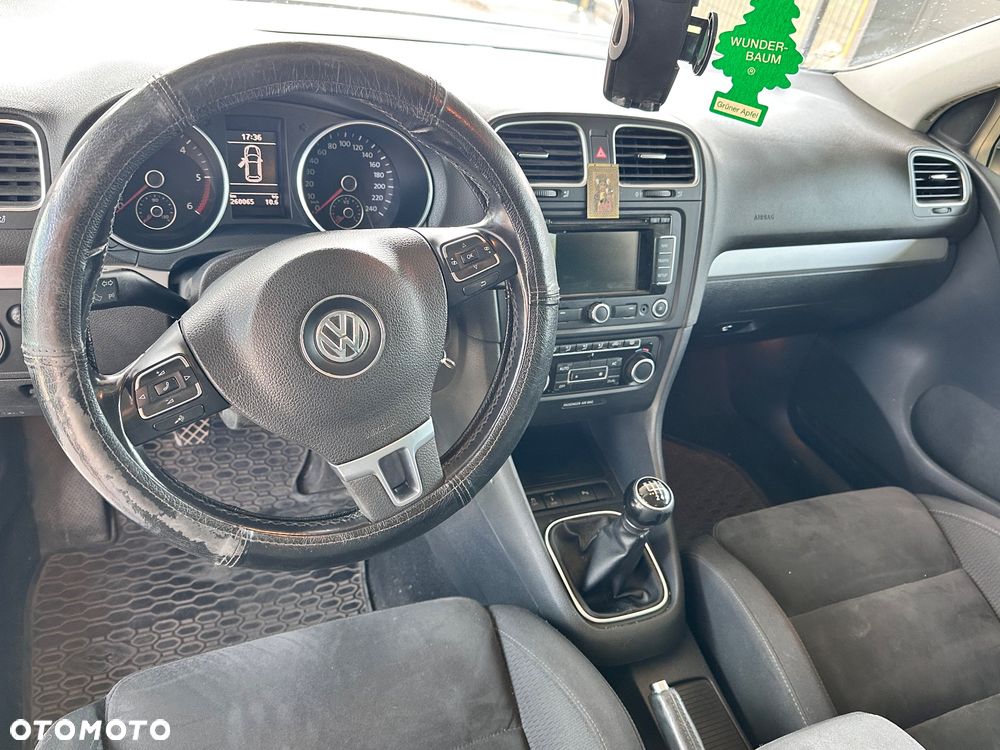 Volkswagen Golf 2.0 TDI Highline - 33