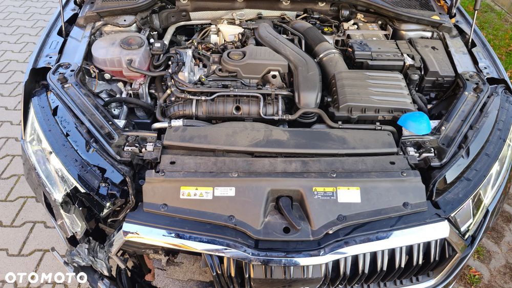 Skoda Octavia 1.5 TSI mHEV Selection DSG - 20