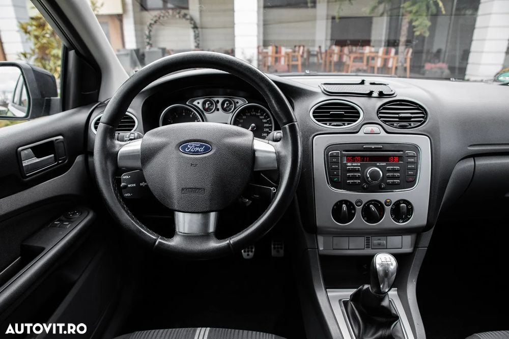 Ford Focus 1.6 TI-VCT Trend - 4