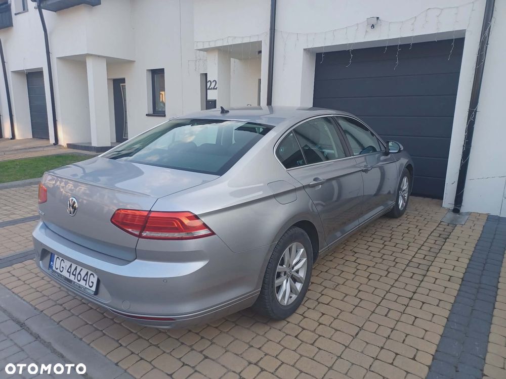 Volkswagen Passat 2.0 TDI EVO Business - 3